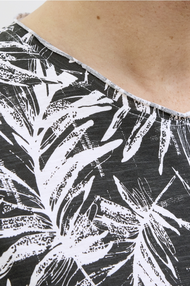 JJEBRYAN AOP TEE S/S O-NECK NOOS 12268126 Black